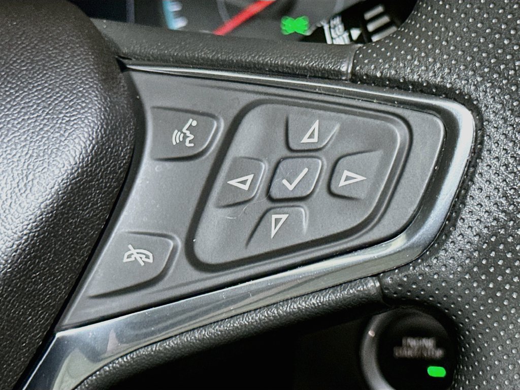 Used 2021 Chevrolet Equinox LS w/ LS Convenience Package AWD/4WD image 28