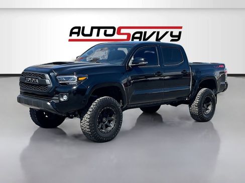 Used 2023 Toyota Tacoma TRD Sport w/ Advanced Technology Package AWD/4WD image 3