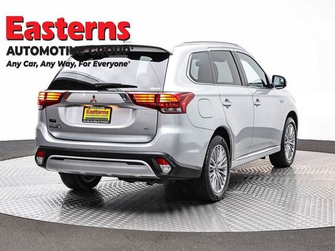 Used 2022 Mitsubishi Outlander LE AWD/4WD image 5