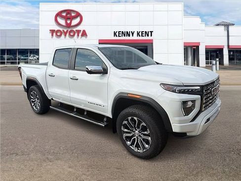 Used 2024 GMC Canyon Denali image 1