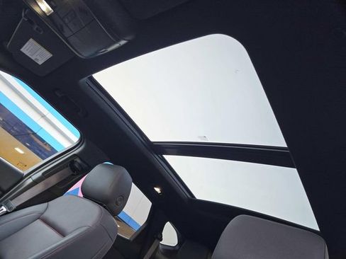 Used 2023 Chevrolet Blazer RS w/ Driver Confidence II Package FWD image 6