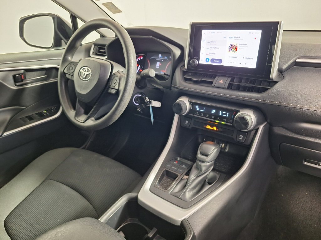 Used 2025 Toyota RAV4 LE FWD image 25