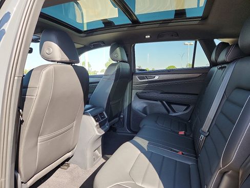 New 2026 Volkswagen Atlas Cross Sport SEL R-Line image 12