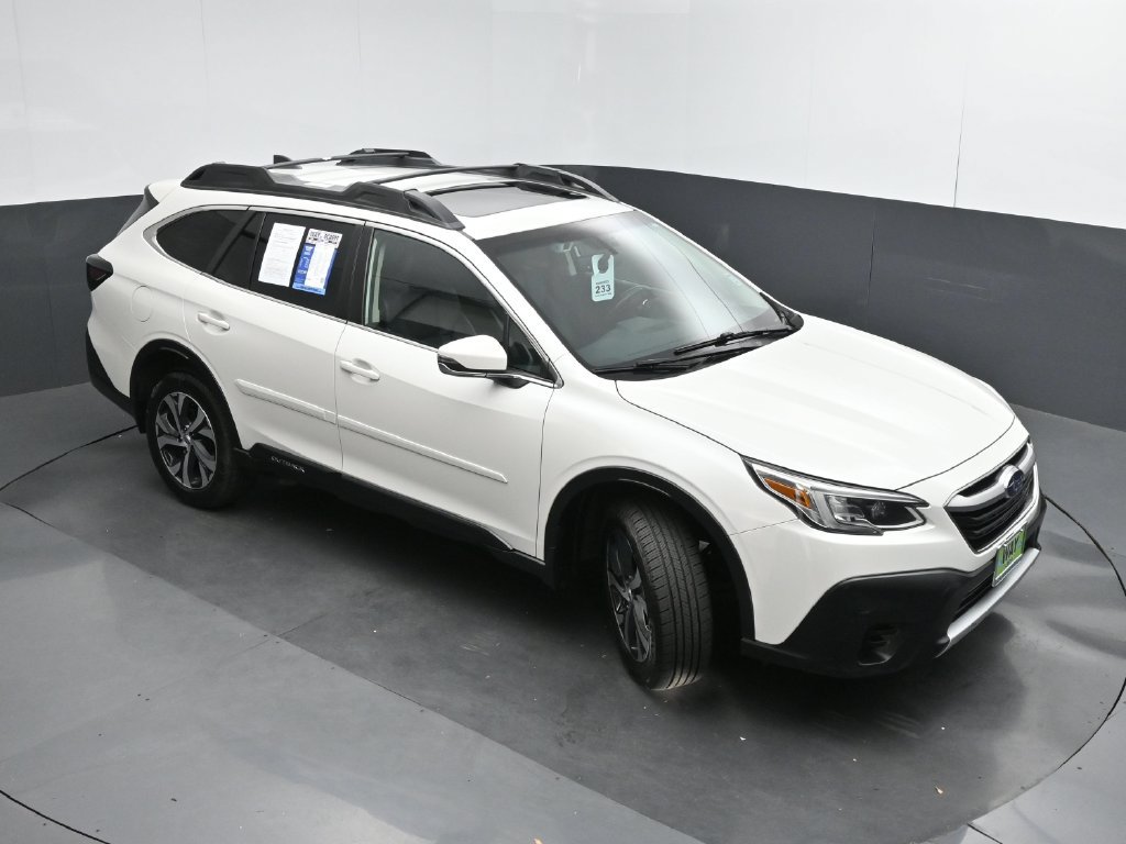 Used 2021 Subaru Outback Limited XT w/ Popular Package #2 AWD/4WD image 42
