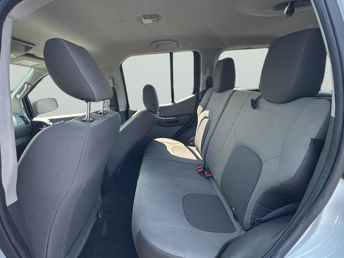 Used 2015 Nissan Xterra S w/ Value Package AWD/4WD image 32