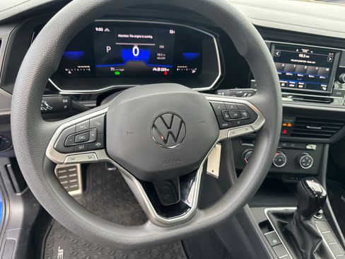 Used 2023 Volkswagen Jetta Sport FWD image 14