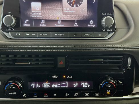 Used 2022 Nissan Rogue SL image 23