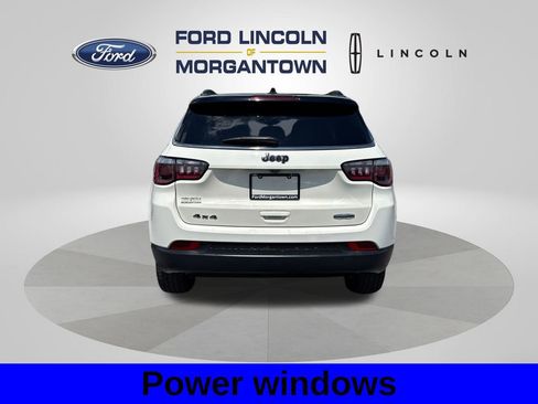 Used 2020 Jeep Compass Latitude w/ Cold Weather Group AWD/4WD image 8