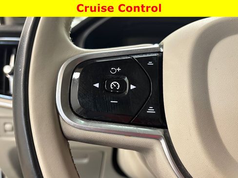 Used 2018 Volvo S90 T6 Momentum w/ Convenience Package AWD/4WD image 30