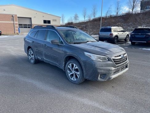 Used 2021 Subaru Outback Limited image 5