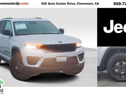 Certified 2024 Jeep Grand Cherokee Altitude