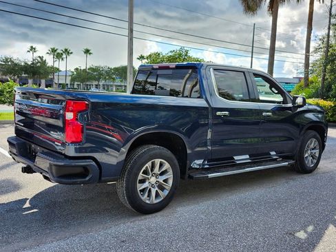 Used 2021 Chevrolet Silverado 1500 High Country image 14