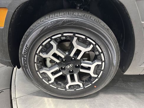 Certified 2025 Hyundai Tucson XRT AWD/4WD image 9