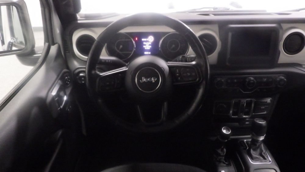 Used 2021 Jeep Wrangler Unlimited Sport AWD/4WD image 9