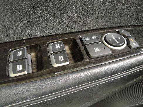Used 2019 Kia Sorento EX AWD/4WD image 27