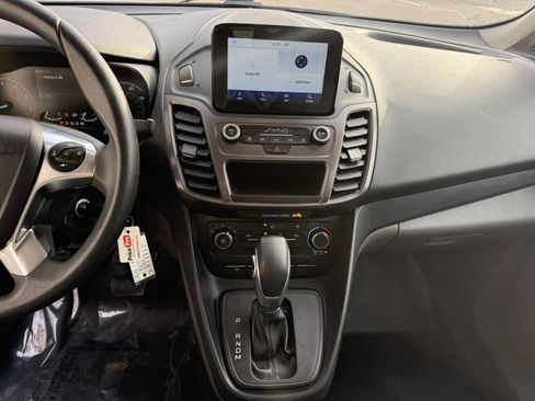 Used 2021 Ford Transit Connect XL image 19