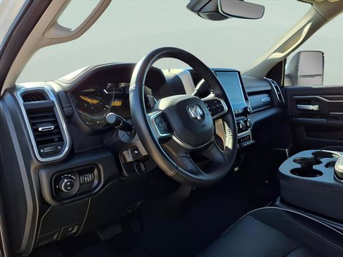 Used 2024 RAM 2500 Laramie w/ Safety Group image 8