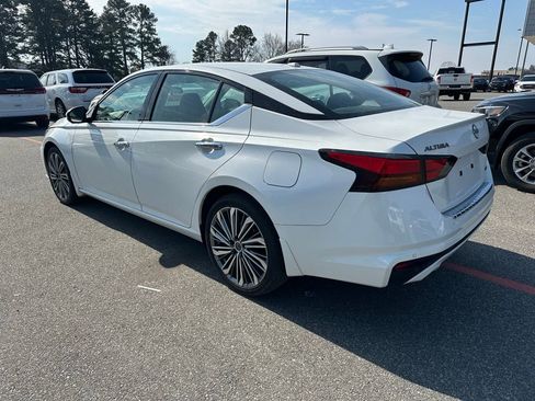 Used 2023 Nissan Altima 2.5 SL image 6
