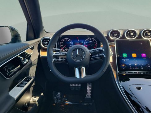 Certified 2026 Mercedes-Benz GLC 300 4MATIC image 9