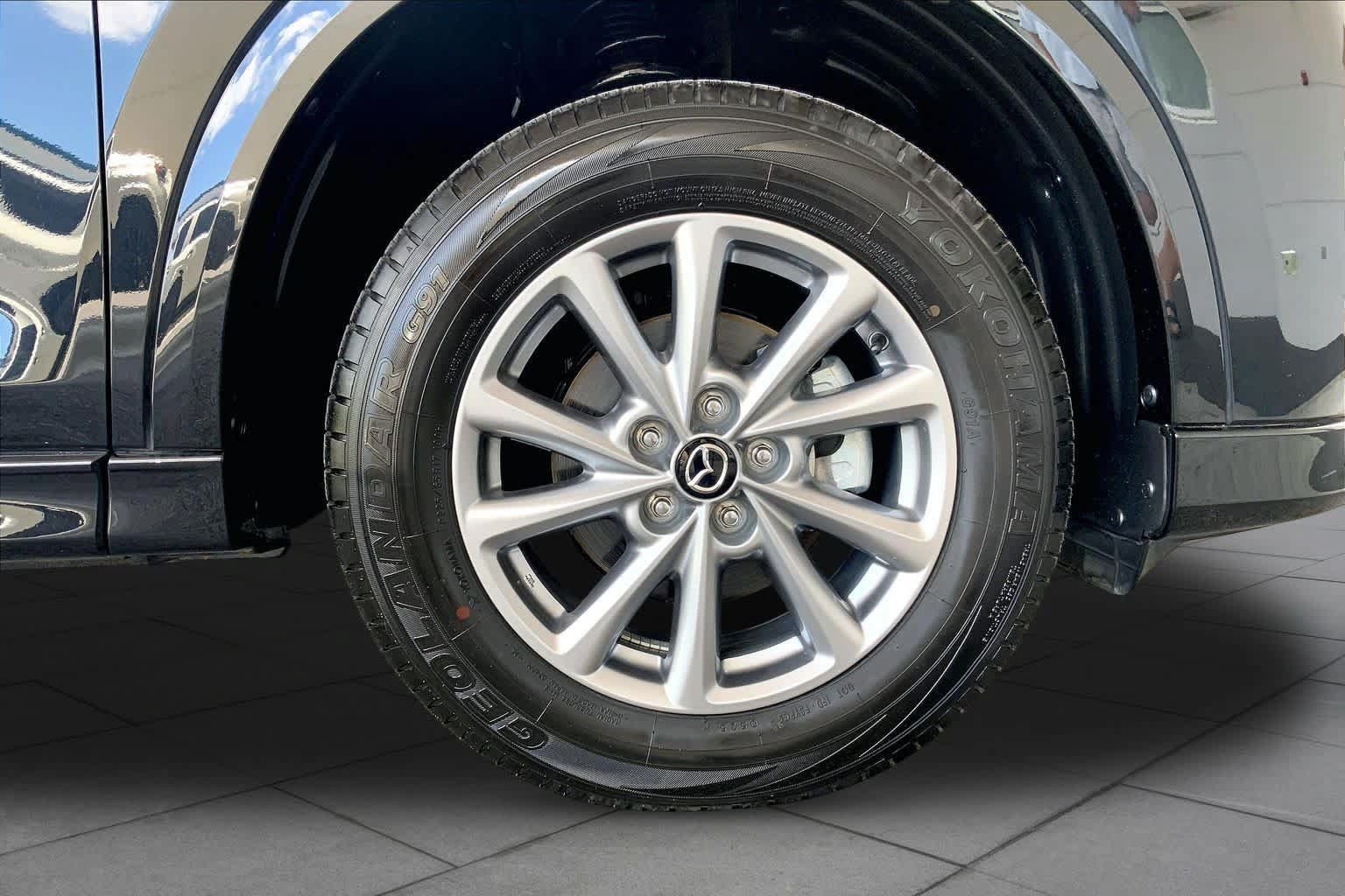 Used 2025 MAZDA CX-5 AWD 2.5 S w/ Preferred Package image 11