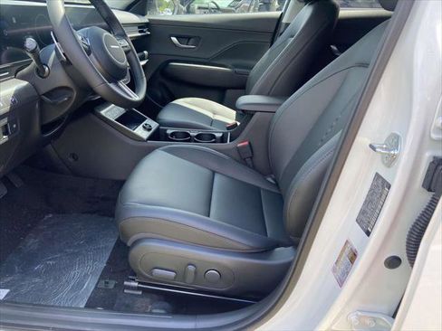 New 2026 Hyundai Kona SEL Premium FWD image 11
