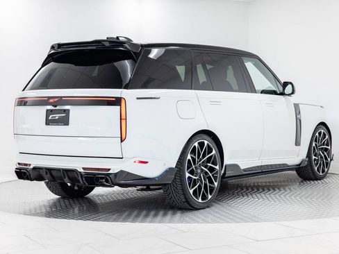 Used 2025 Land Rover Range Rover Long Wheelbase SE AWD/4WD image 5
