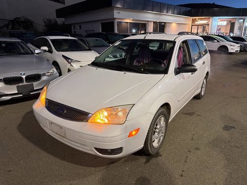 Used 2006 Ford Focus SE image 1