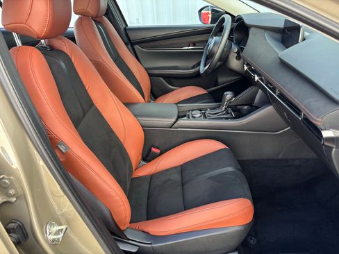 Certified 2025 MAZDA MAZDA3 s image 37