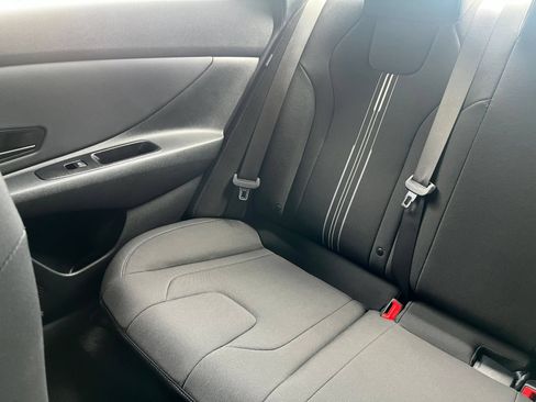 Used 2026 Hyundai Elantra Sport FWD image 44