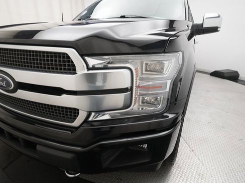 Used 2019 Ford F150 Platinum w/ Equipment Group 701A Luxury image 21