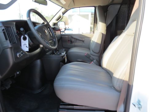 New 2026 Chevrolet Express 3500 Extended w/ Driver Convenience Package RWD image 15