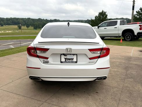 Used 2022 Honda Accord Sport image 5