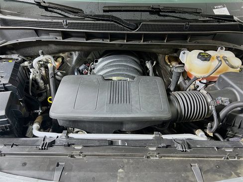 Used 2025 GMC Yukon XL Denali image 27