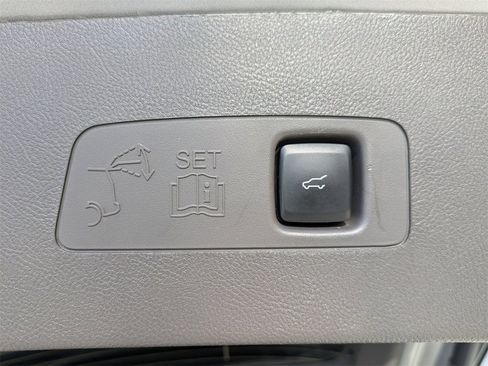 Certified 2024 Lincoln Corsair Reserve w/ Equipment Group 201A image 14