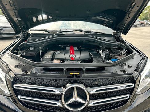 Used 2017 Mercedes-Benz GLE 43 AMG 4MATIC image 35