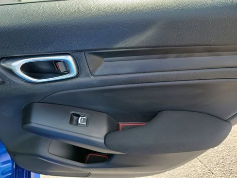 Certified 2023 Honda Civic EX image 11