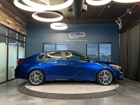 Used 2021 Kia Forte GT FWD image 2