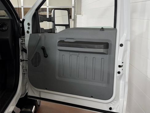 Used 2016 Ford F250 XL AWD/4WD image 22
