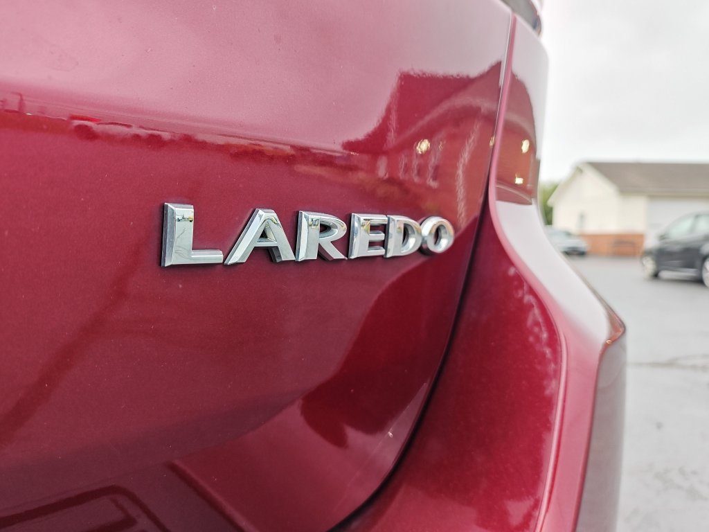 Used 2020 Jeep Grand Cherokee Laredo AWD/4WD image 26
