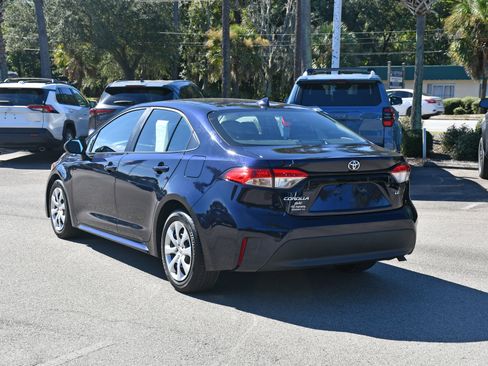 Certified 2023 Toyota Corolla LE image 4