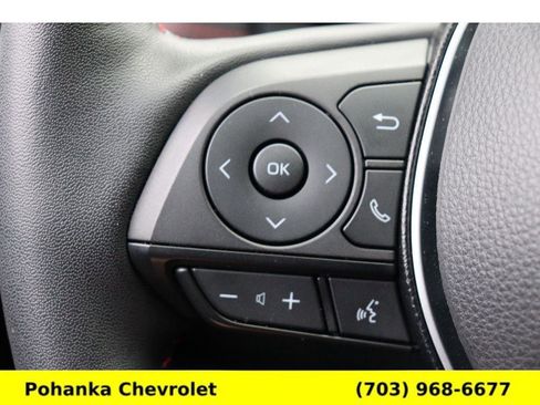 Used 2024 Toyota RAV4 SE image 13