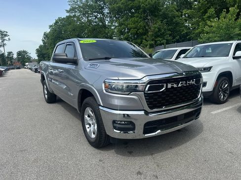 Used 2025 RAM 1500 Big Horn AWD/4WD image 4