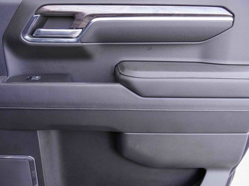 Used 2023 Chevrolet Silverado 1500 LTZ image 33