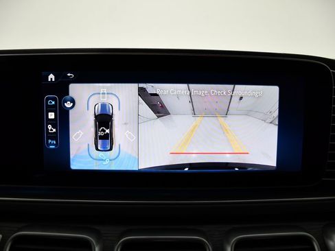 New 2026 Mercedes-Benz GLS 450 4MATIC image 13
