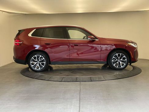 Used 2025 BMW X3 xDrive30i w/ Premium Package AWD/4WD image 8