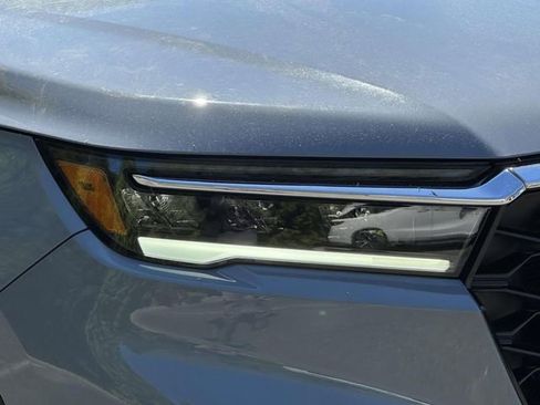 Certified 2025 Honda Pilot Elite image 8