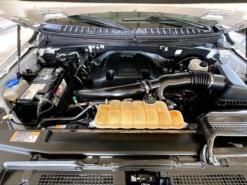 Used 2019 Ford Expedition Max Limited image 29