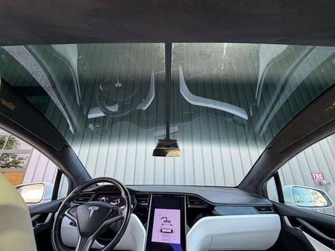 Used 2020 Tesla Model X AWD/4WD image 21