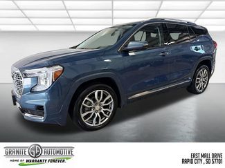 Used 2024 GMC Terrain Denali w/ Denali Premium Package AWD/4WD 360° Tour