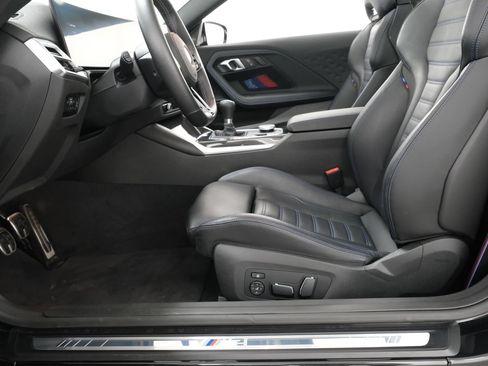 Used 2025 BMW M2 w/ Lighting Package RWD image 32